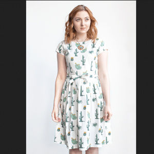 Run & Fly Midi Belted Cactus Dress w Side-Zip